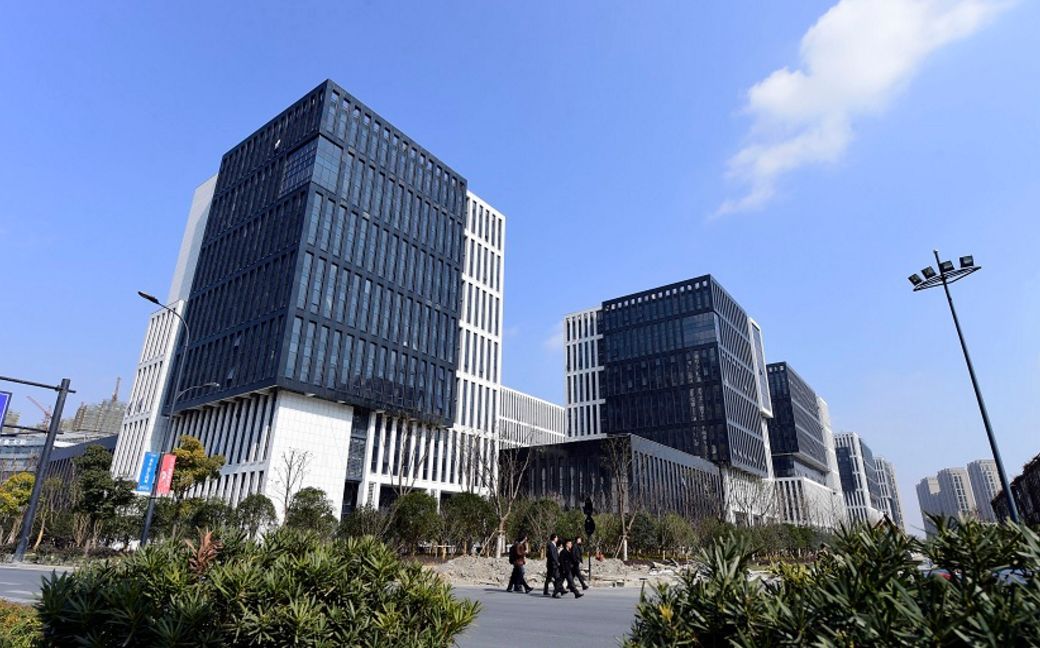 【泛亚电竞平台】京冀鲁豫植物新品种保护座谈会暨植物品种DUS测试合作协议签字仪式举行